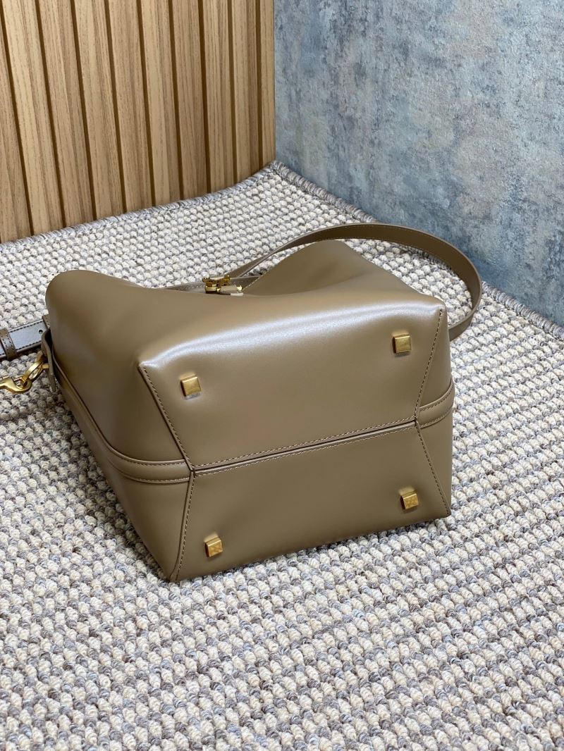 Y51 bucket bags